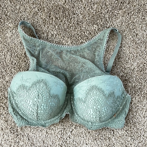 Victoria’s Secret Dream Angels Lined Demi Sage - Picture 2 of 6